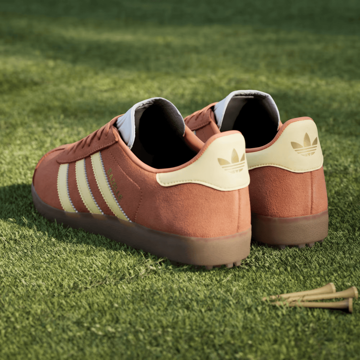 adidas Men's Gazelle Spikeless Golf Shoes