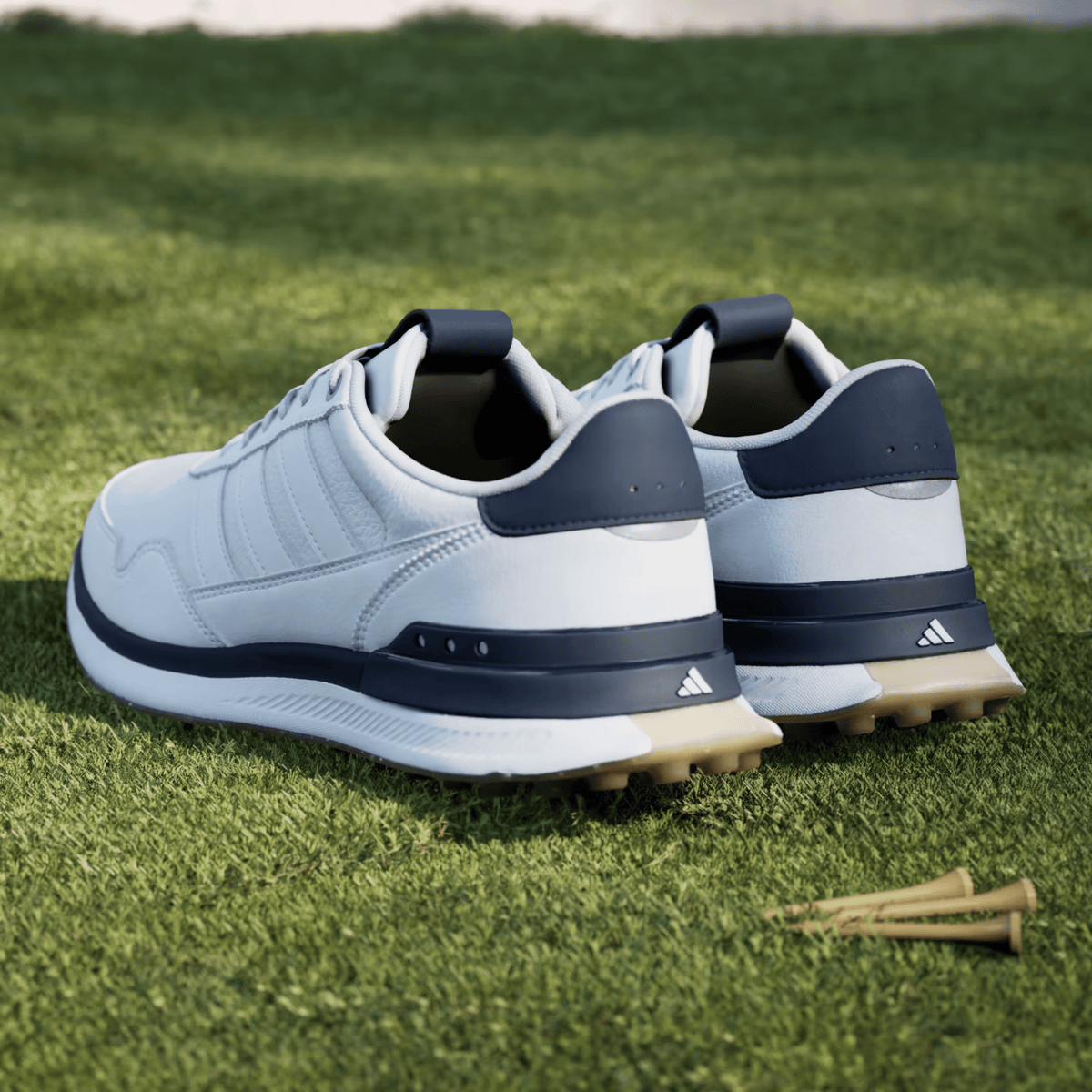 adidas Men's S2G 26 Leather Spikeless Golf Shoes