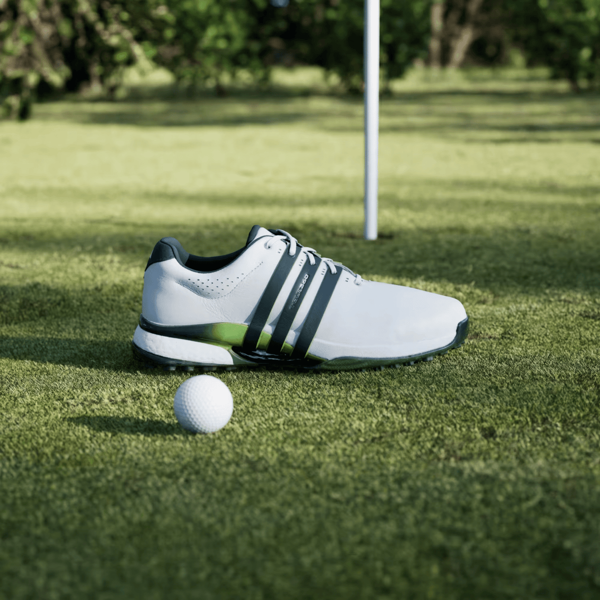 adidas Men's Tour360 25 Spikeless Golf Shoes